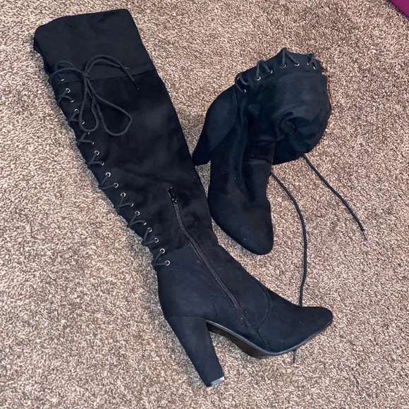 Shoes - Boots